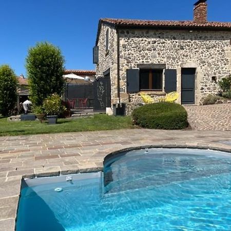 Domaine Des Pierres D Auvergne Flat Экстерьер фото