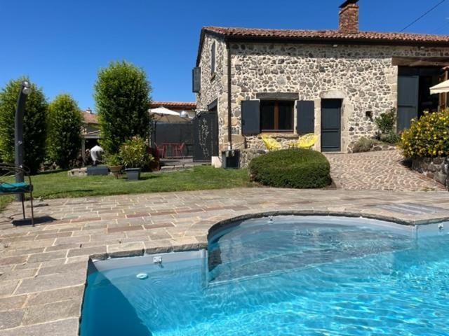 Domaine Des Pierres D Auvergne Flat Экстерьер фото